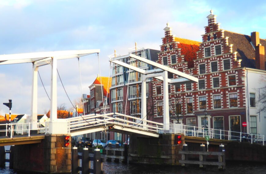 Discovering the Charms of Haarlem: A Journey through North Holland's Enchanting City